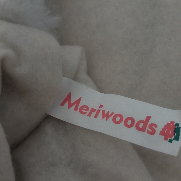 New  Pair Holiday Silver White Stockings - Picture 4 of 5